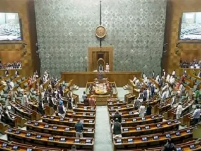 भारतमा  ७८ जना सांसद एकै पटक निलम्बित